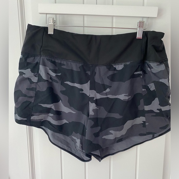 Athleta running shorts - Picture 1 of 1